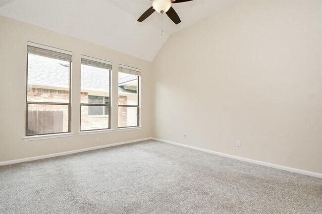 Building Photo - 3306 Silverbrook Ln