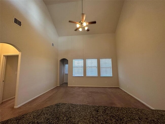 Building Photo - 7119 Ironwood Forest Dr