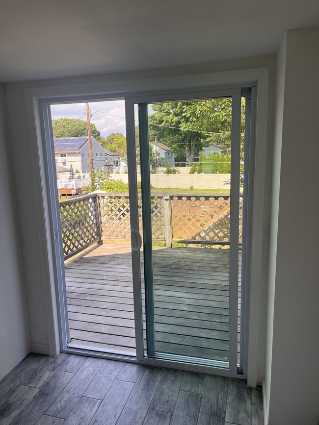 Building Photo - 349 Bellmore Rd