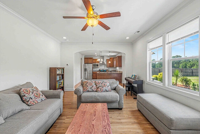 Building Photo - 158 Peytons Ridge Dr