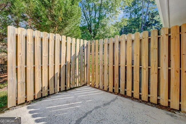 Building Photo - 105 Belle Dr