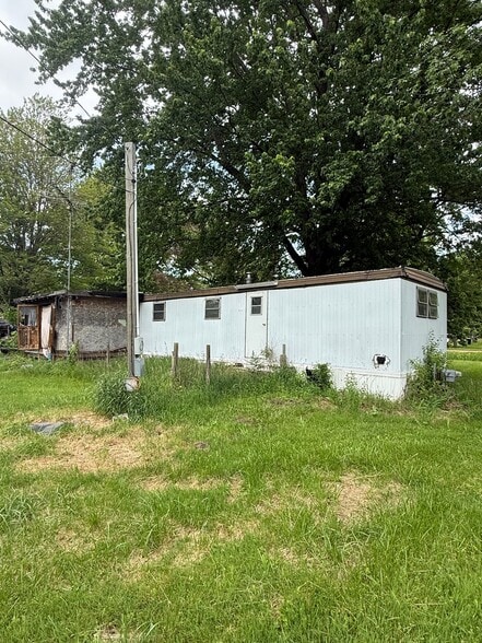 Building Photo - 1404 Rumbaugh Ln