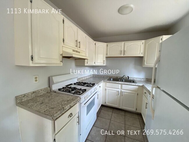 Building Photo - 1113 Kimbark Ave