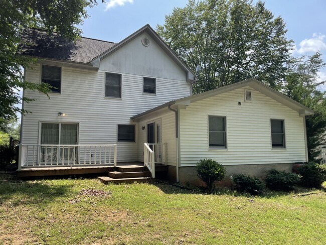 Building Photo - 2858 Powell Creek Dr