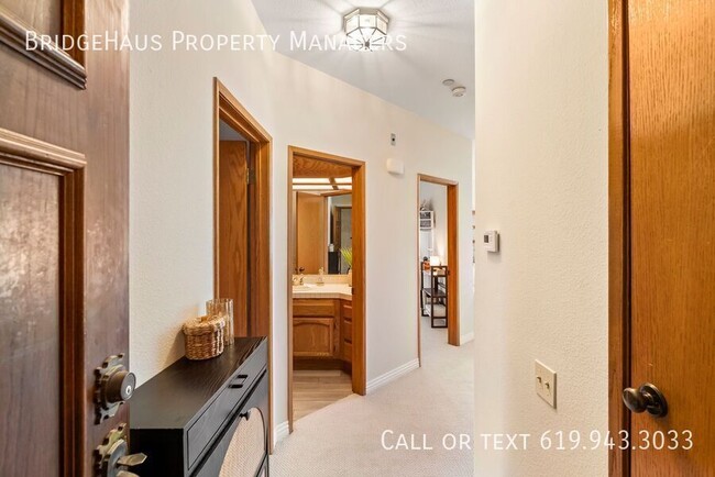 Building Photo - 12122 Royal Birkdale Row