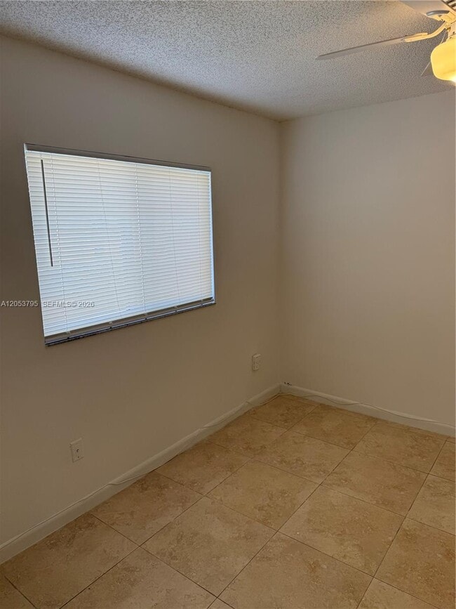 Building Photo - 3600 N 56th Ave