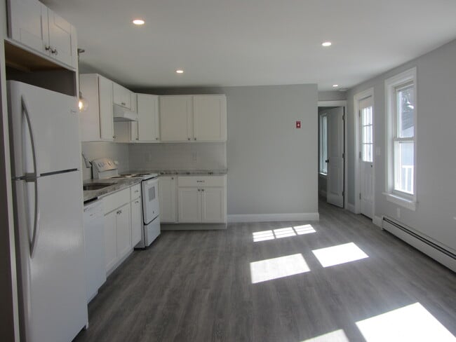 Building Photo - 59 Western Ave