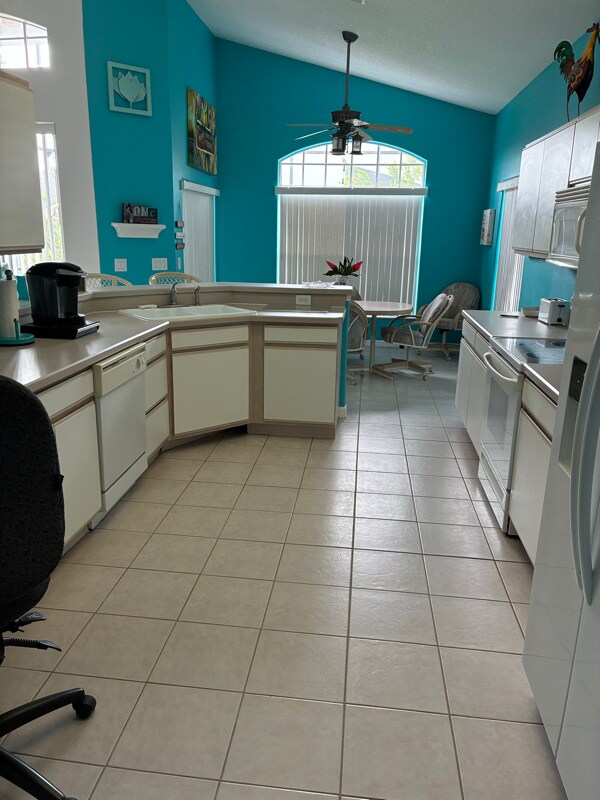 Building Photo - 147 Prather Dr