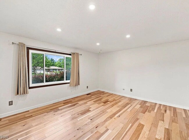 Building Photo - 6617 Arbordale Ave