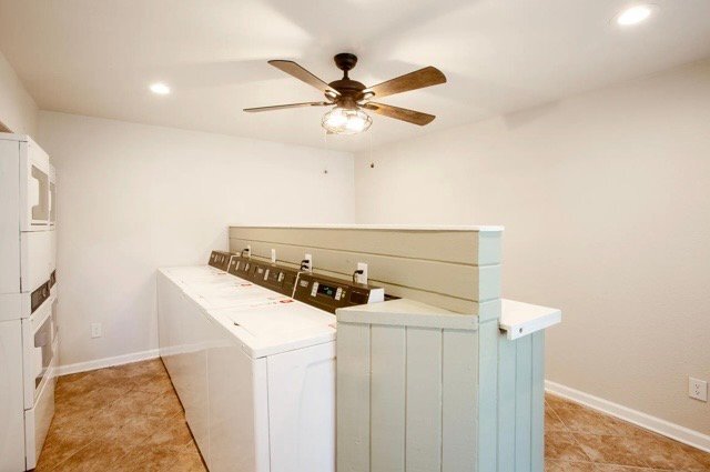 Building Photo - 4911 Menchaca Rd