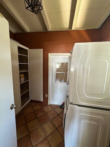 Building Photo - 2678 Key Largo Ln