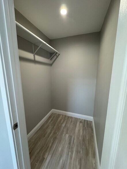 Building Photo - 756 Harps St