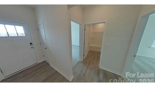 Building Photo - 1421 6th St NE