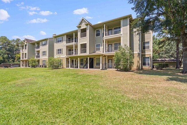 Building Photo - 2400 Spring Rain Dr