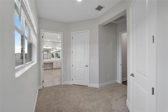 Building Photo - 5223 Liberty Ln