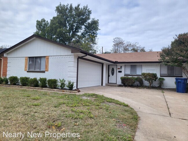 Primary Photo - 3 br, 2 bath House - 1213 Carroll Dr