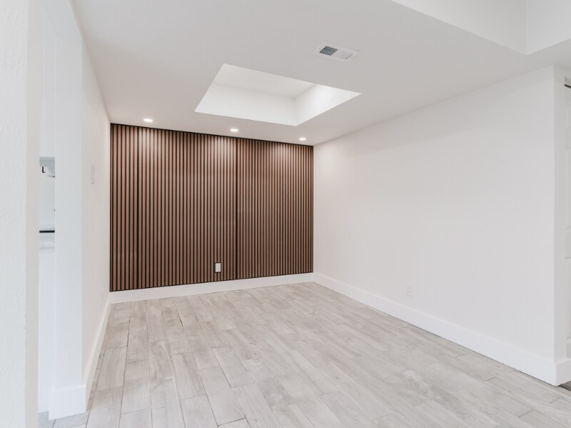 Building Photo - 7117 Chinaberry Rd