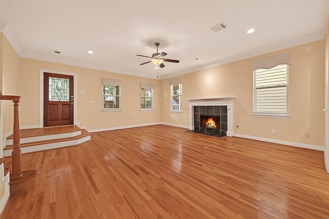 Building Photo - 431 Westmoreland St