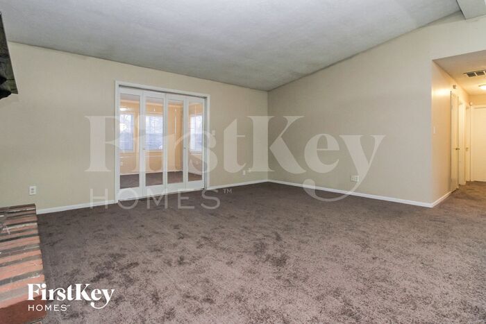Building Photo - 5519 Old Mill Ct