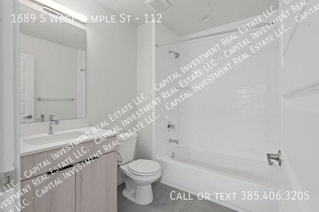 Building Photo - 1689 S W Temple St