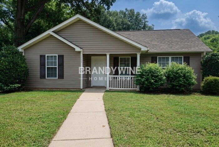 Building Photo - 1735 Thriftwood Dr
