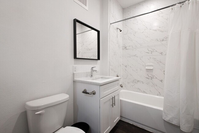 Building Photo - West Campus Studio @ Avia Apartments