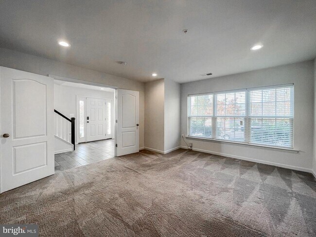 Building Photo - 15501 Newtonmore Ln