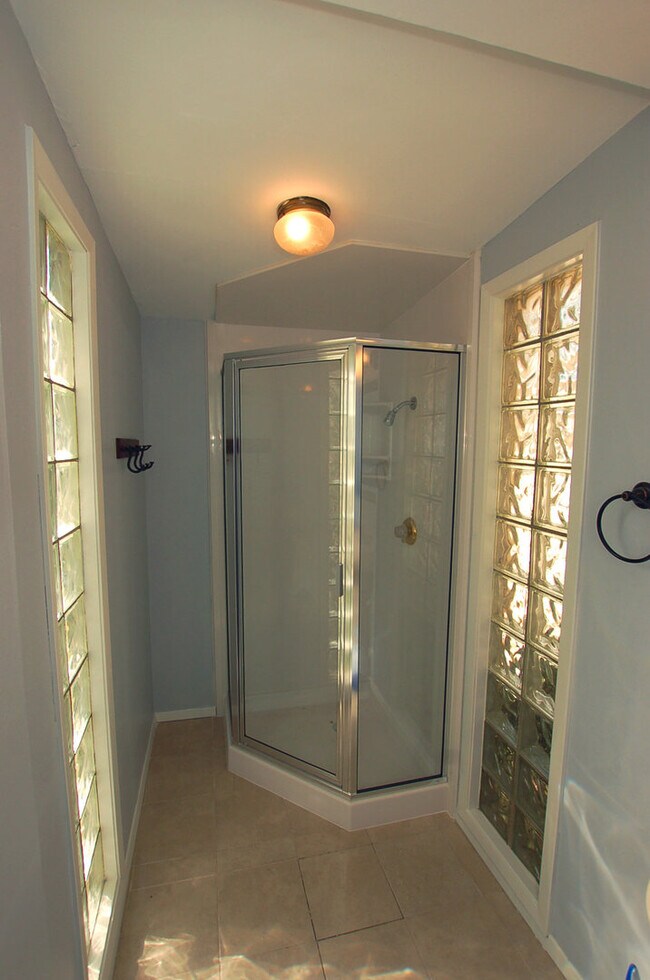 Building Photo - PRE-LEASING for July! Great 3 Bedroom 2 Bathroom Home Near Texas Tech