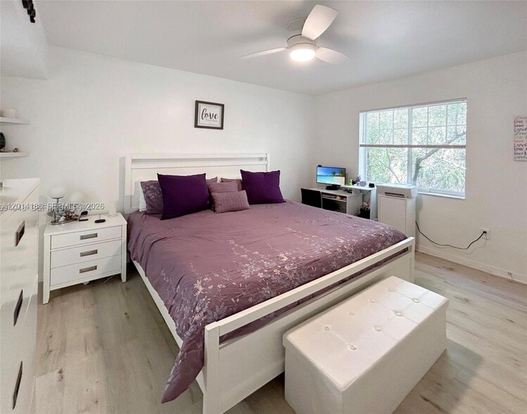 Building Photo - 6533 Emerald Dunes Dr