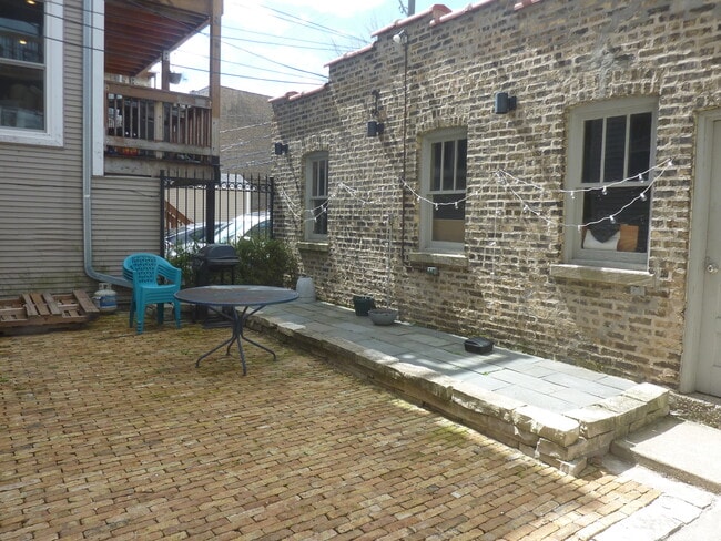 Building Photo - 3716 N Fremont St