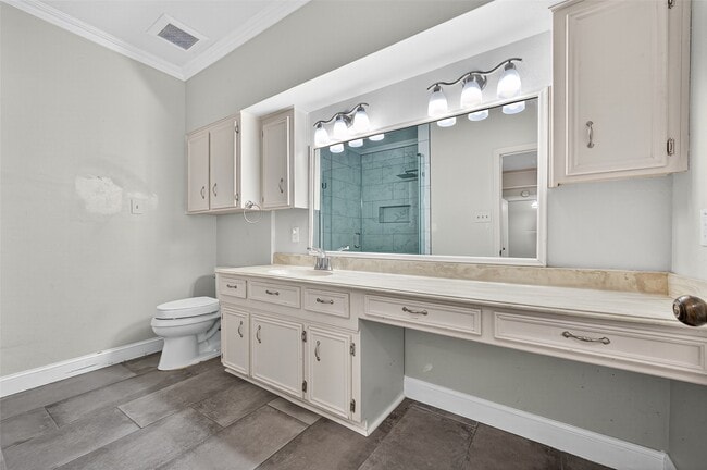 Building Photo - 4426 Basswood Ln