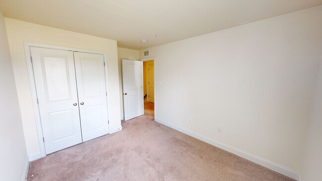 Building Photo - 11242 Saint Luke Drive - Move-in ready!
