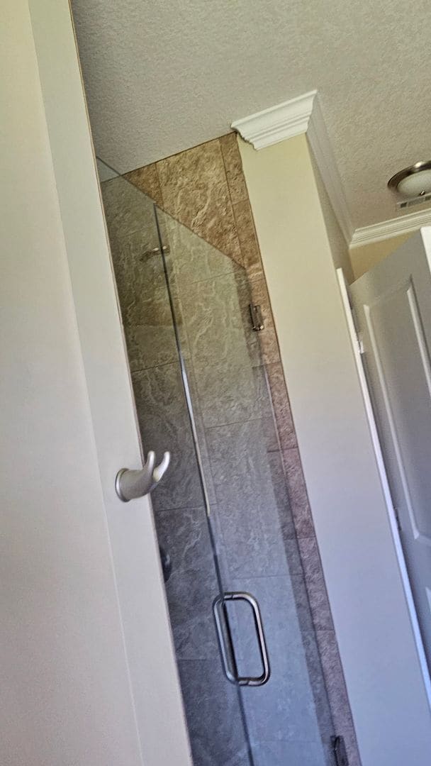 Building Photo - Knights Landing four bedroom home