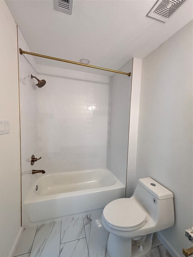 Building Photo - 9913 Porto Rico Rd