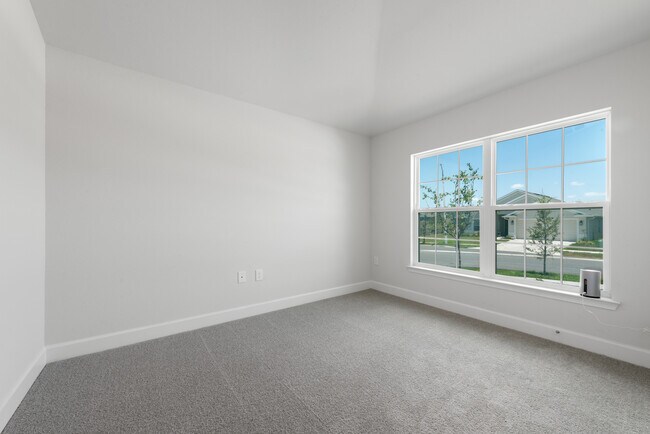 Building Photo - 618 Tanaro Ln