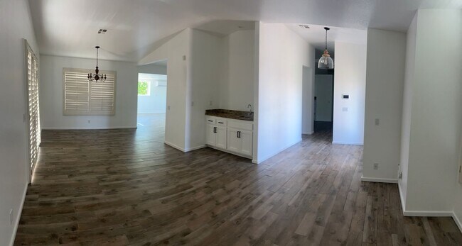 Building Photo - 81625 Angela Ct