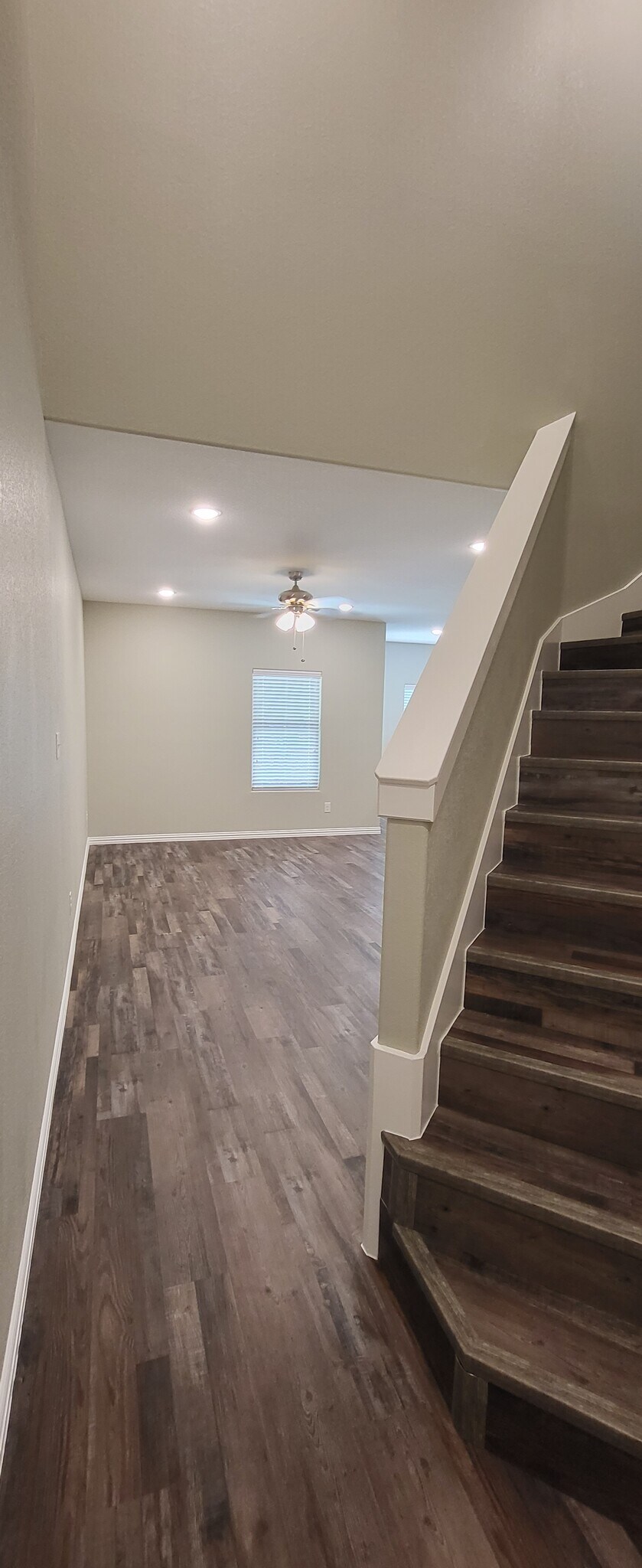 Building Photo - 505 N Sparks St