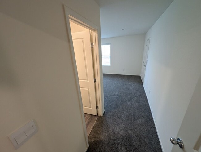 Building Photo - 5018 Sage Mesa Ave