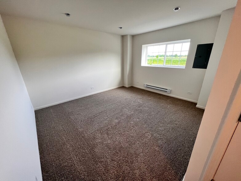 Basement (ground floor) - 2489 Bella Dr