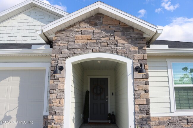 Building Photo - 7223 Hawkes Bnd St