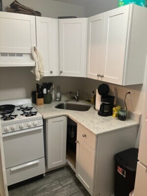 Building Photo - 11 Farrington Ave