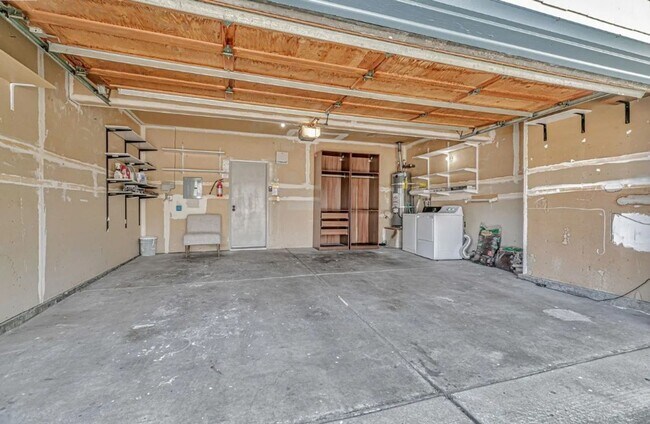 Building Photo - Newly Renovated 3 Bed / 3 Bath Home in Ardenwood – Top-Rated Schools!