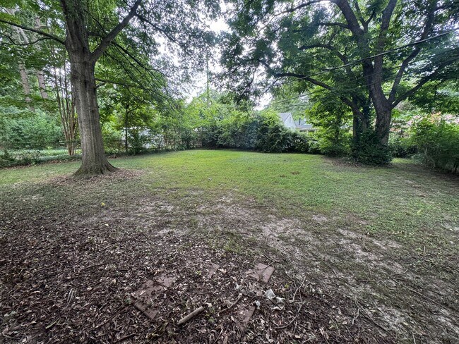 Building Photo - 1519 Cranford Rd
