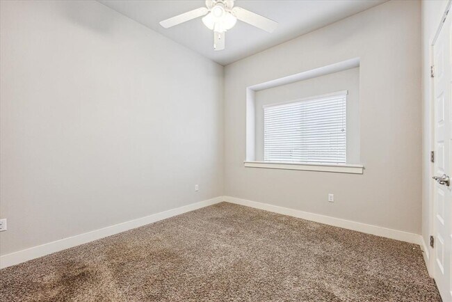 Building Photo - 5412 Gooding Dr