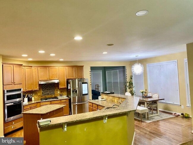 Building Photo - 311 Quail Dr N
