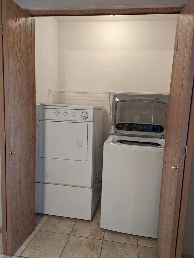 Building Photo - 111 Northtowne St