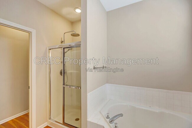 Building Photo - 1071 Barfield St