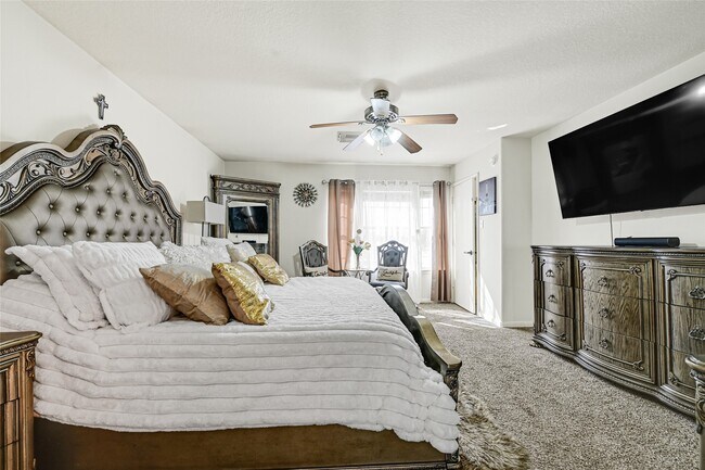 Building Photo - 2527 Spring Lily Ct