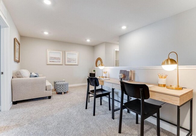 Building Photo - 19230 136th Ave N