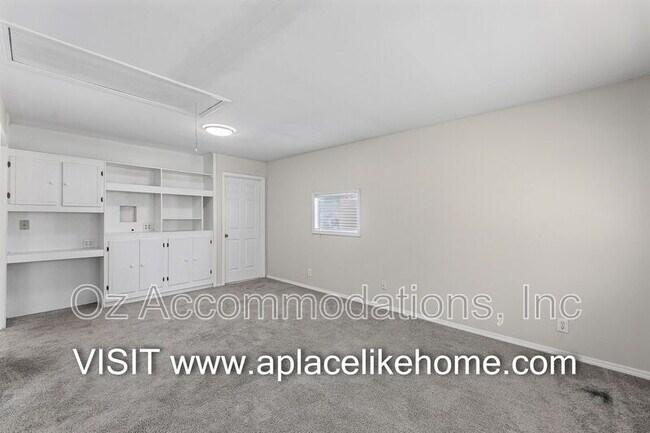 Building Photo - 11414 Norton Ave